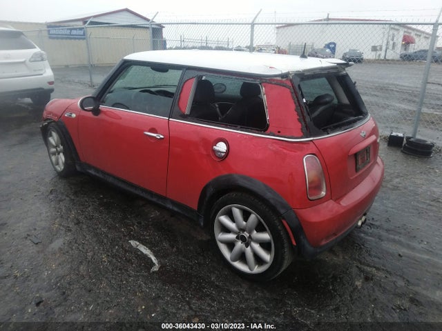 2002 MINI COOPER S WMWRE33432TD51091 Photo 2