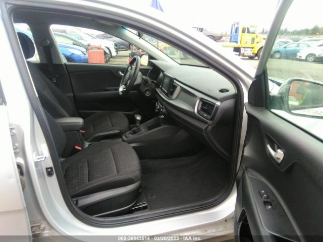 3KPA24AB1KE160145 KIA RIO S