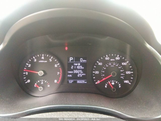 3KPA24AB1KE160145 KIA RIO S