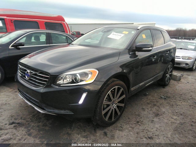 2016 Volvo XC60, VIN: YV449MRM0G2893996