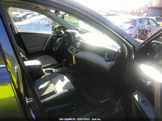 2018 TOYOTA RAV4 XLE/ADVENTURE VIN: JTMRFREV1JJ238451