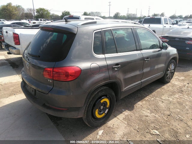 WVGAV7AX0GW553387 Volkswagen TIGUAN SE
