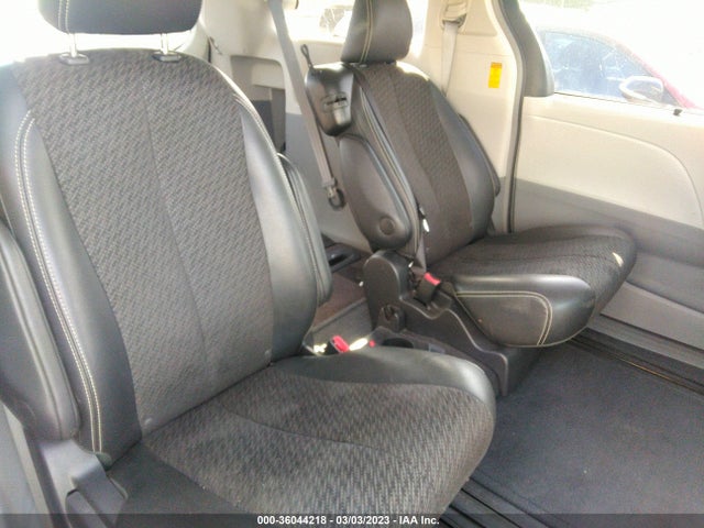 Toyota SIENNA SE 2014 5TDXK3DC3ES429832 Image 9