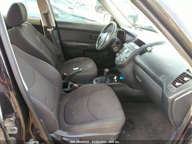 KIA Soul 2011 KNDJT2A11B7235323 Image 6