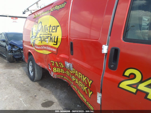 Chevrolet EXPRESS CARGO VAN 2015 1GCWGGCF6F1257066 Image 7