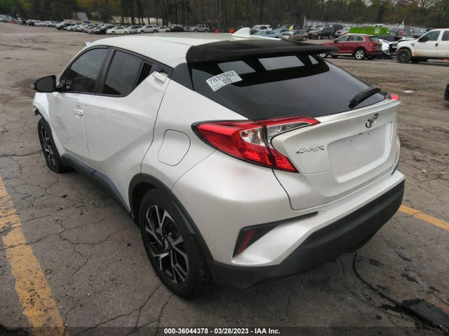 Toyota C-HR XLE 2018 NMTKHMBX7JR038146 Image 3