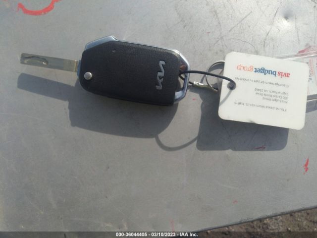 KNDJ23AU2N7821889 KIA SOUL LX