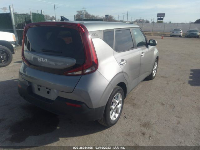 KNDJ23AU2N7821889 KIA SOUL LX