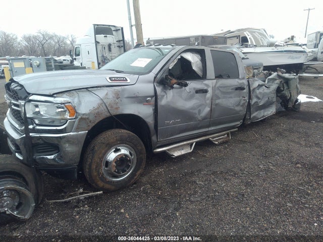 2022 Ram 3500 LCF, VIN: 3C63RRGL7NG402406