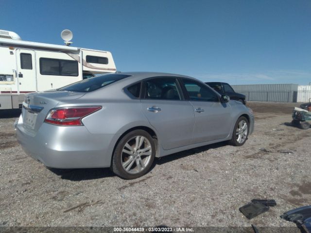 1N4BL3AP4FC492610 Nissan ALTIMA 3.5