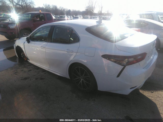 2021 Toyota Camry, VIN: 4T1G11AKXMU407934