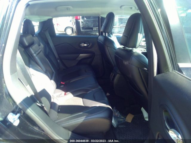 1C4PJMLB0KD195223 Jeep Cherokee Latitude Plus