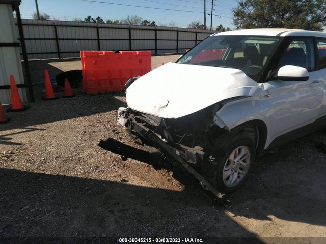 Hyundai Venue Se 2021 KMHRB8A35MU068328 Image 2