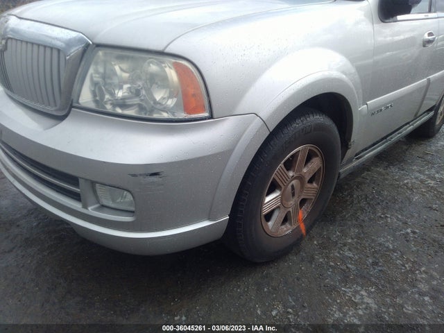 2006 LINCOLN NAVIGATOR LUXURY/ULTIMATE VIN: 5LMFU28526LJ16875