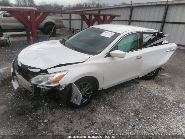 Nissan Altima 2.5 S 2015 1N4AL3AP3FN903477 Image 2