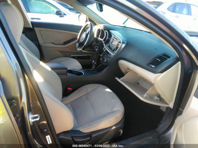 5XXGM4A72EG300960 KIA Optima Lx