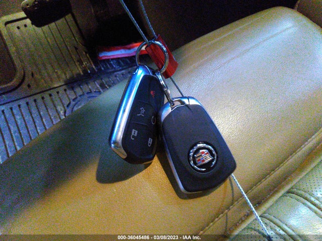 2016 Cadillac SRX, VIN: 3GYFNEE38GS553133