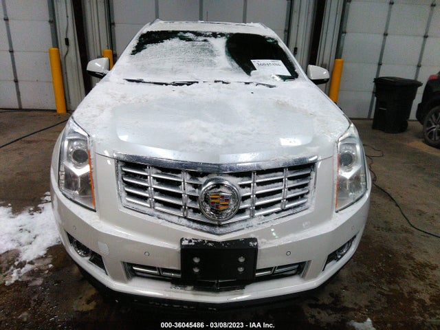 2016 Cadillac SRX, VIN: 3GYFNEE38GS553133