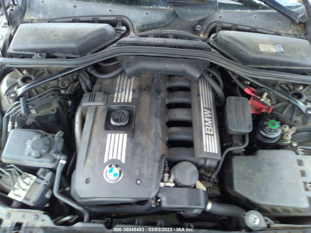 BMW 5 Series 528i 2008 WBANU53518CT00152 Image 11