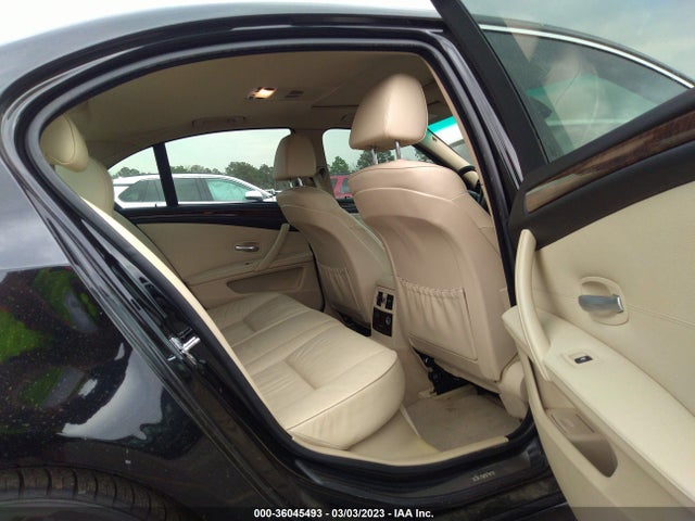 BMW 5 Series 528i 2008 WBANU53518CT00152 Image 9