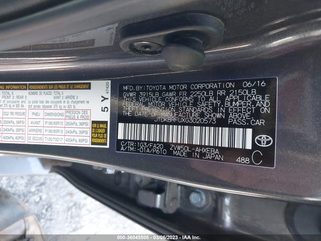 Toyota Prius Two 2016 JTDKBRFUXG3020573 Image 9