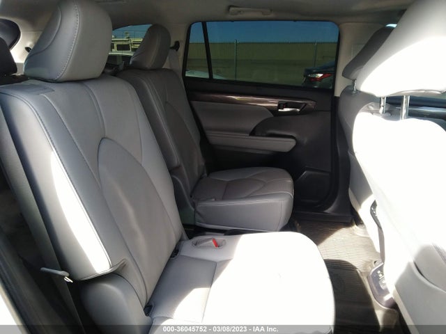 Toyota Highlander Limited/platinum 2021 5TDDZRBH7MS117821 Image 9