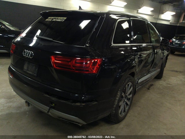WA1LHAF78JD020761 Audi Q7 Premium Plus
