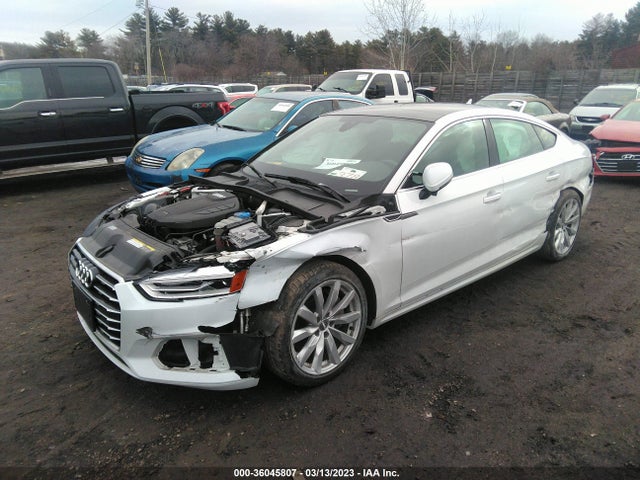 WAUANCF58JA058831 Audi A5 Sportback Premium