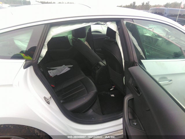 WAUANCF58JA058831 Audi A5 Sportback Premium