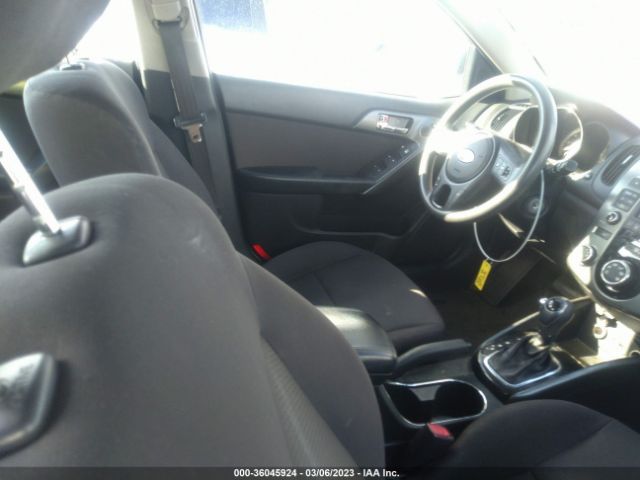KNAFU4A23D5729847 KIA FORTE EX