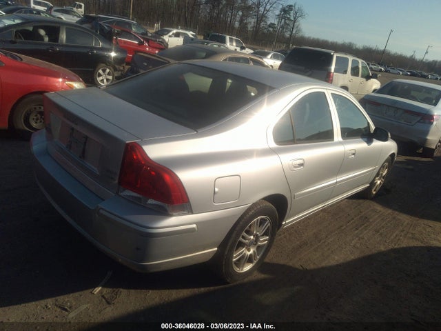 2007 VOLVO S60 2.5L TURBO VIN: YV1RH592372602420