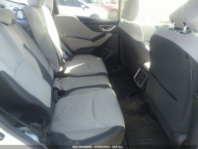 JF2SKAEC6KH458112 Subaru Forester Premium
