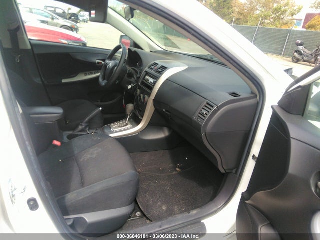 2011 TOYOTA COROLLA L/LE/S VIN: 2T1BU4EE8BC637283