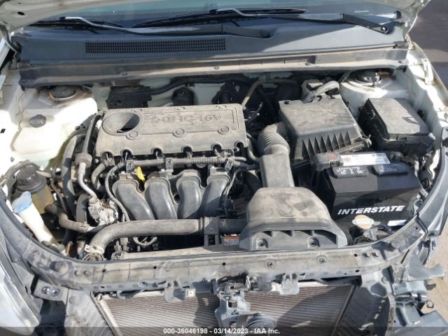 KNAHG8C97A7298849 KIA Rondo Lx