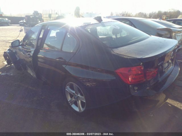 WBA3C3C55EF984048 BMW 3 Series 320i Xdrive