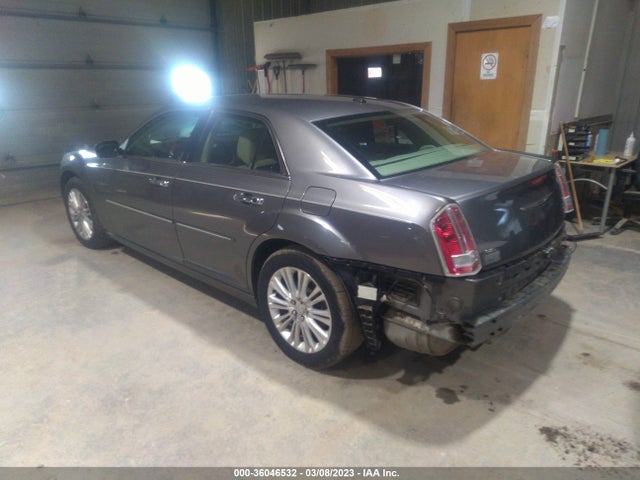 2011 CHRYSLER 300 300C VIN: 2C3CK6CT4BH588116