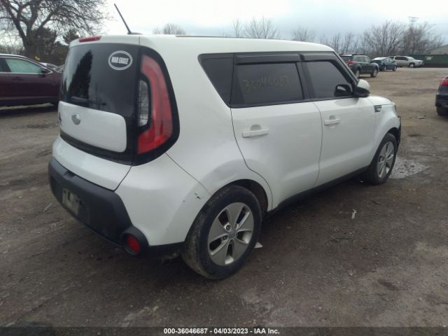 KNDJN2A22E7016717 KIA Soul Base