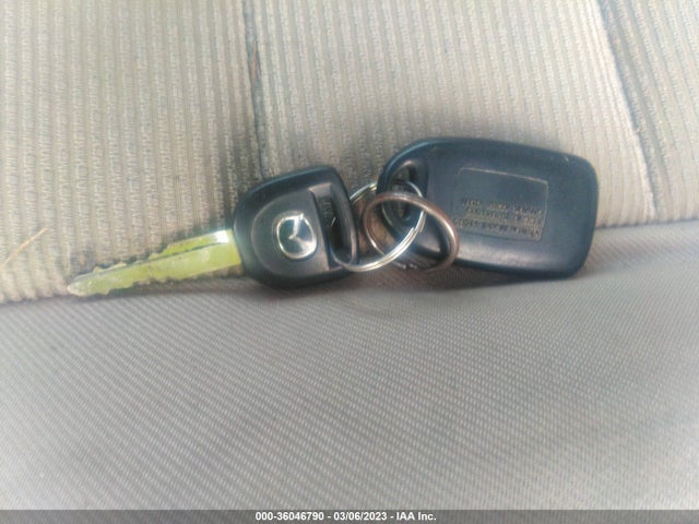 2005 MAZDA MAZDA6 I VIN: 1YVHP80C155M12147