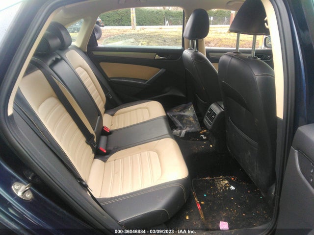1VWBT7A39FC010483 Volkswagen Passat 1.8t Se W/sunroof & Nav