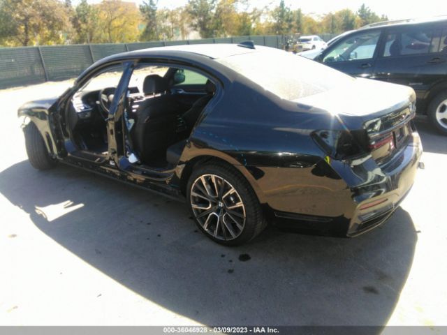 WBA7T2C00NCJ49539 BMW 7 Series 740i