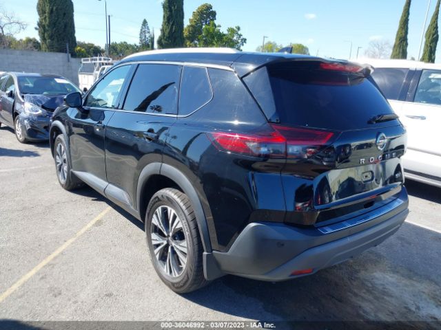 5N1AT3BA2MC795491 Nissan ROGUE SV