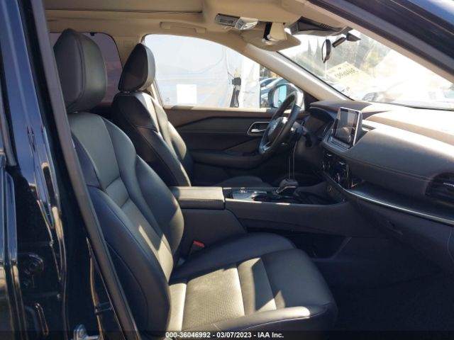 5N1AT3BA2MC795491 Nissan ROGUE SV