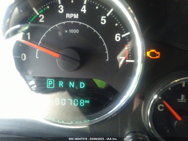 1C4BJWDG6HL738122 Jeep Wrangler Unlimited Sport