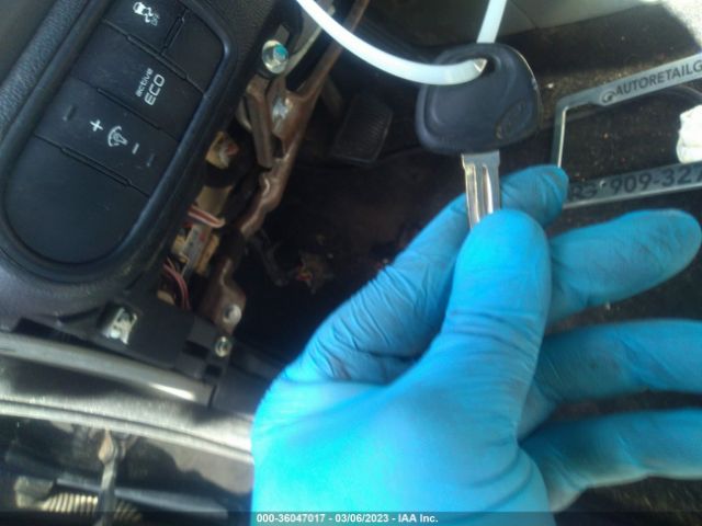 KNAFK4A68E5211162 KIA FORTE LX