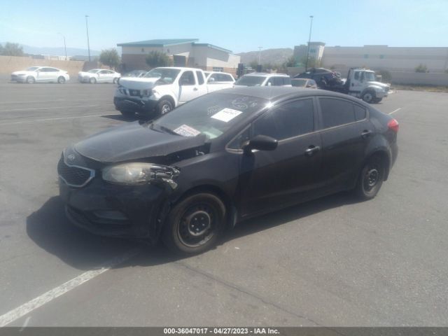 KNAFK4A68E5211162 KIA FORTE LX