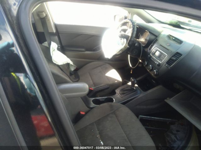 KNAFK4A68E5211162 KIA FORTE LX