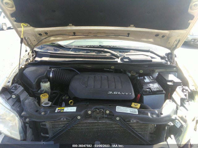 2C4RC1BG5ER433664 Chrysler Town & Country Touring