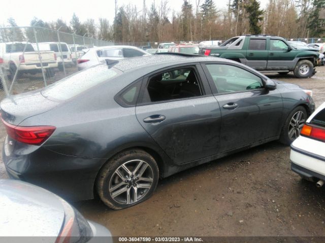 3KPF34AD0KE096877 KIA FORTE S