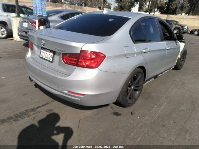 BMW 3 Series 328i 2013 WBA3C1G59DNR47524 Image 6