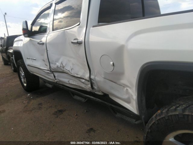 1GT12UEY4HF118646 GMC Sierra 2500hd Denali